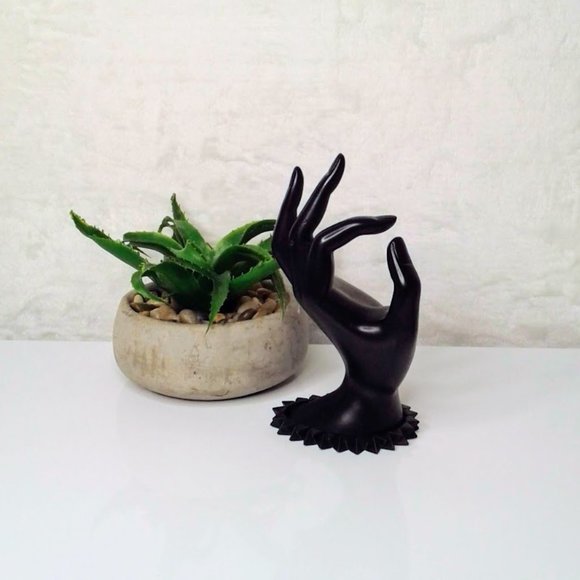 #J35 Black Spike Bracelet - Picture 2 of 5